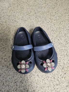 CROCS Navy Mary Jane Walkers with Pink & Silver Flower Charms